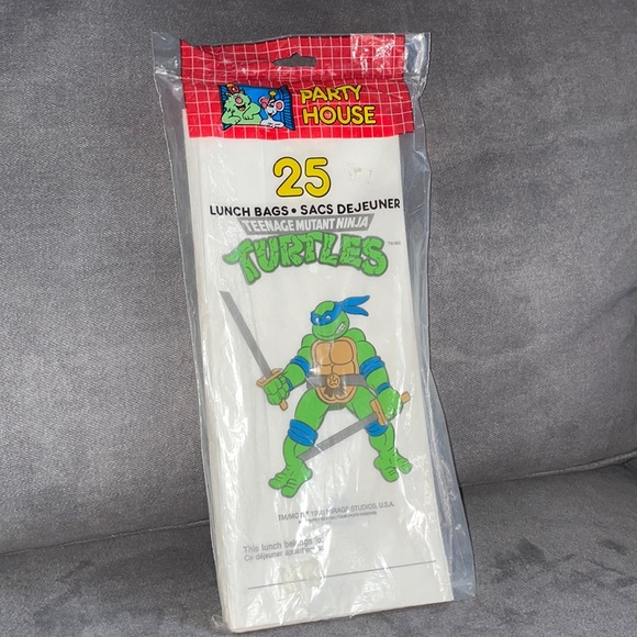 Party House Other - Vintage NWT.  1990.  25 Teenage mutant ninja turtles.  Paper lunch bag.